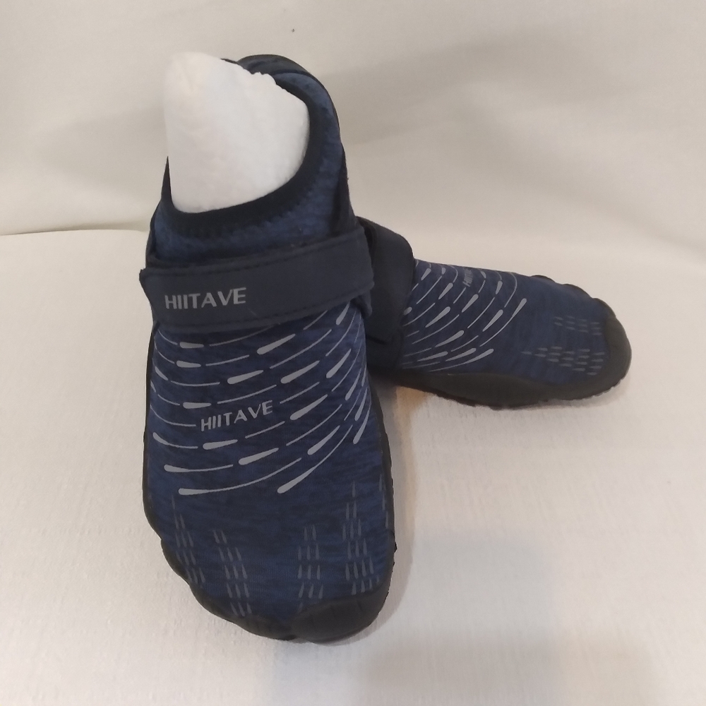 Hiitave Kids Sz 1 Navy Yellow Water Sandal